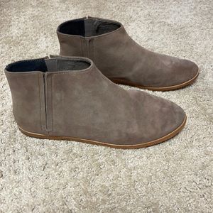 TKEE Sienna Suede Boots Bootie Size 7